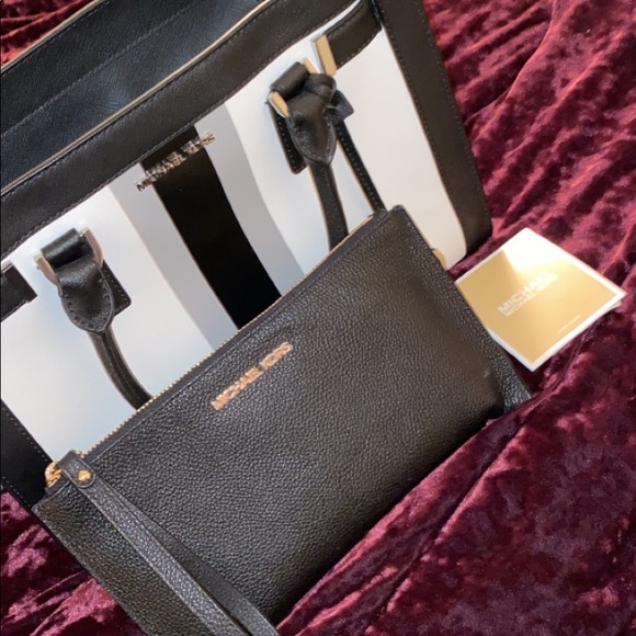 MK Purse & Clutch Wallet